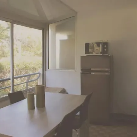 Joli T2 3mn Mer. Proche Commodité Wifi Parking La Seyne-sur-Mer