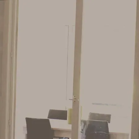 Appartement Joli T2 3mn Mer. Proche Commodité Wifi Parking