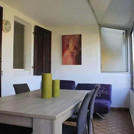 Joli T2 3mn Mer. Proche Commodite Wifi Parking Apartamento La Seyne-sur-Mer